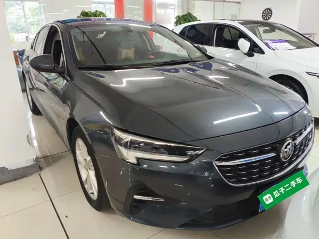 Buick Regal — Фото автомобиля 3