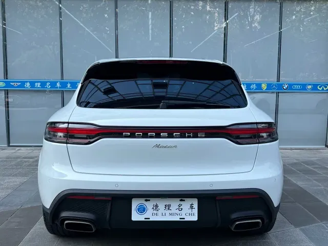 Porsche Macan — Фото автомобиля 15