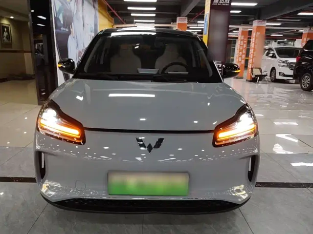 Wuling Binguo PLUS — Фото автомобиля 2