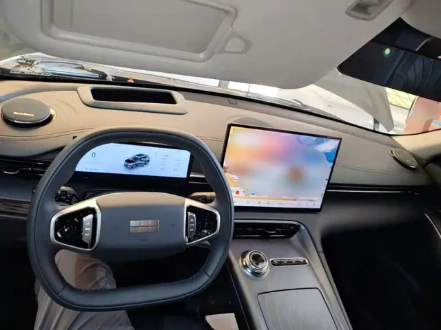 Geely Galaxy E5 — Фото автомобиля 9
