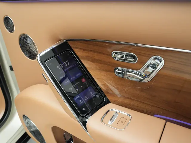 Maextro S800 — Фото автомобиля 23