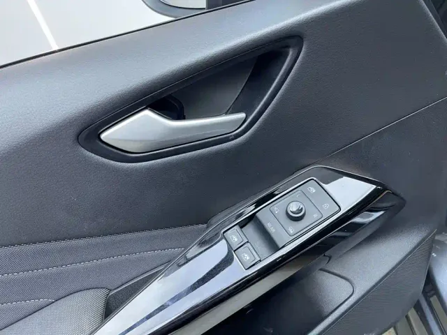 Volkswagen ID.3 — Фото автомобиля 13