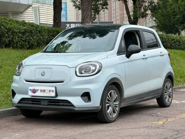 Фотография автомобиля — Leapmotor T03