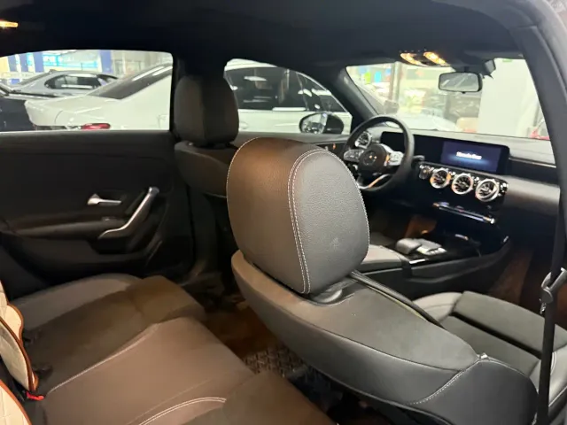 Mercedes-Benz A-Class — Фото автомобиля 5
