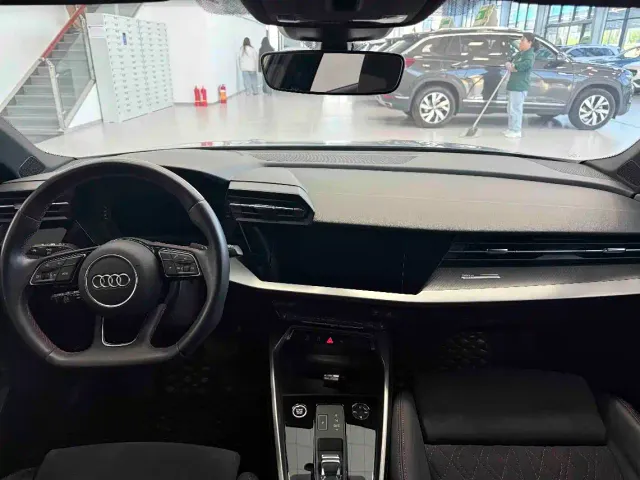 Audi A3 — Фото автомобиля 16