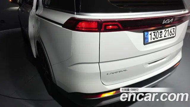 Kia Canival Carnival 4 поколение Бензин 9 мест Prestige — Фото автомобиля 18
