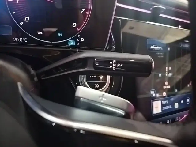 Mercedes-Benz E-Class — Фото автомобиля 13