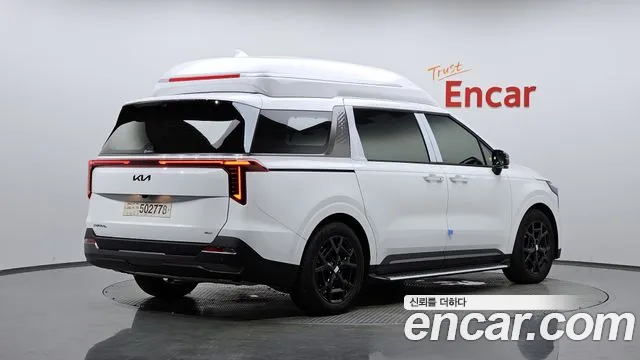Kia Canival Новый Carnival 4 поколение Бензин 9 мест Hi-Limousine (Спецкузов) — Фото автомобиля 2