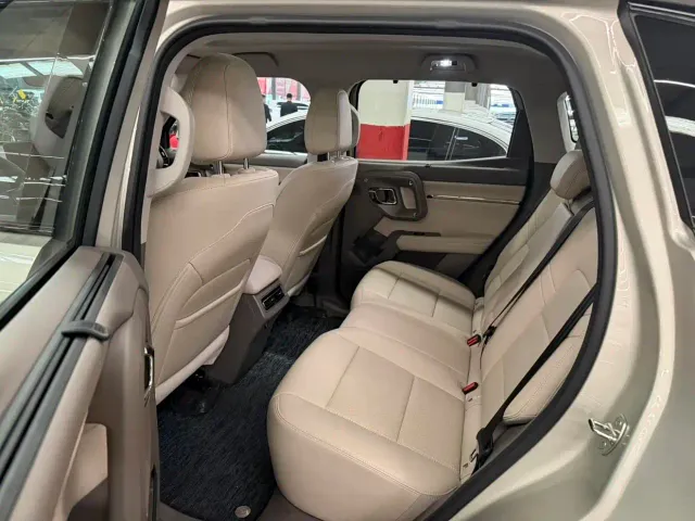 Haval Big Dog — Фото автомобиля 12