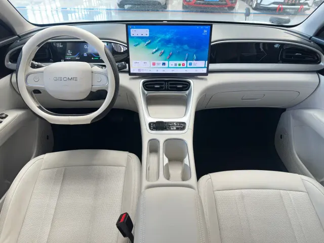 Geely Starry Wish — Фото автомобиля 12