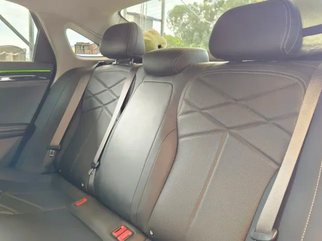 Geely Galaxy L6 — Фото автомобиля 8