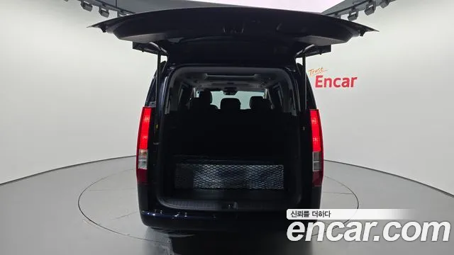 Hyundai Staria Staria Tourer 9 мест — Фото автомобиля 16