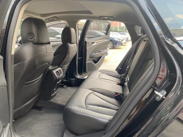 Buick LaCrosse — Фото автомобиля 11