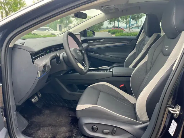 Volkswagen ID.7 Vizzion — Фото автомобиля 8