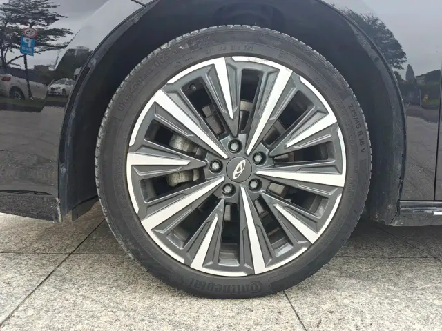 Chery Arrizo 8 — Фото автомобиля 15