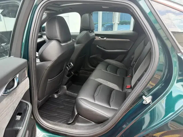 Geely Xingrui — Фото автомобиля 5