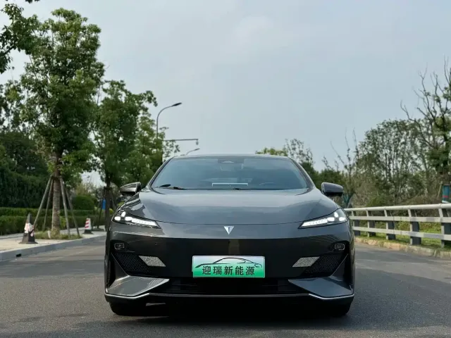 Deepal Deepal SL03 2023 200Max Extended Range — Фото автомобиля 18