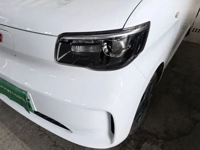 Wuling Zhiguang NEV — Фото автомобиля 23