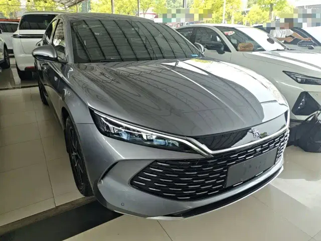 BYD Qin L — Фото автомобиля 3