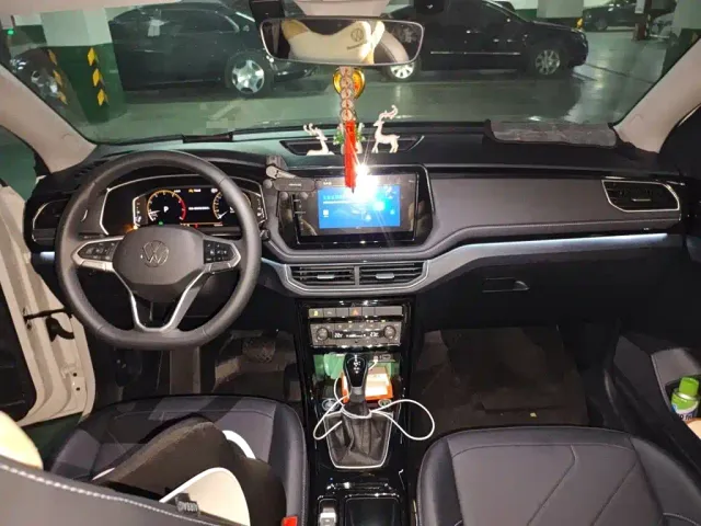 Volkswagen Tharu — Фото автомобиля 12