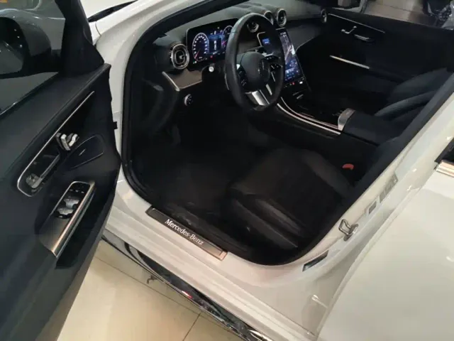 Mercedes-Benz C-Class — Фото автомобиля 15