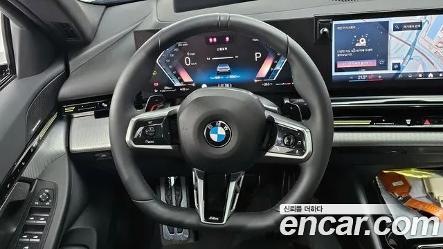 BMW 5-Series — Фото автомобиля 13