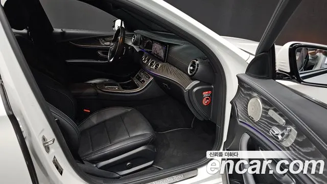 Mercedes-Benz E-Class E-класс W213 — Фото автомобиля 10