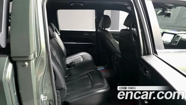 KG_Mobility_Ssangyong Rexton Новый Rexton Sport Дизель 2.2 2WD — Фото автомобиля 10