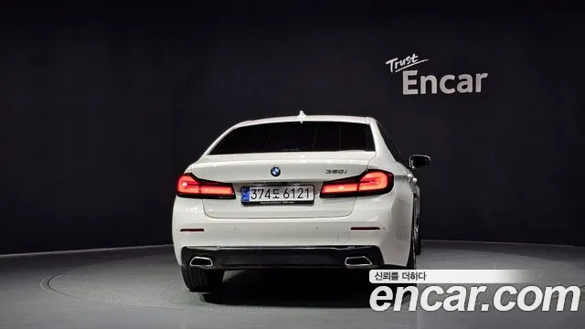 BMW 5 Series G30 — Фото автомобиля 4