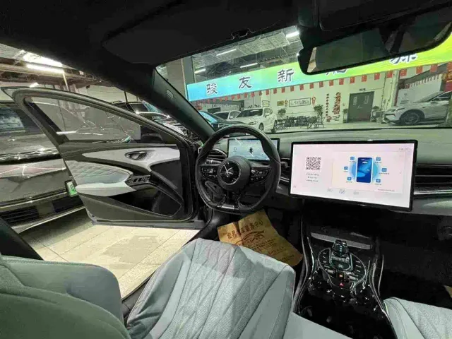 BYD Seal — Фото автомобиля 22