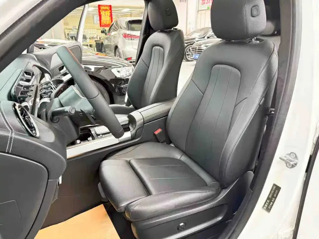 Mercedes-Benz GLB-Class — Фото автомобиля 13