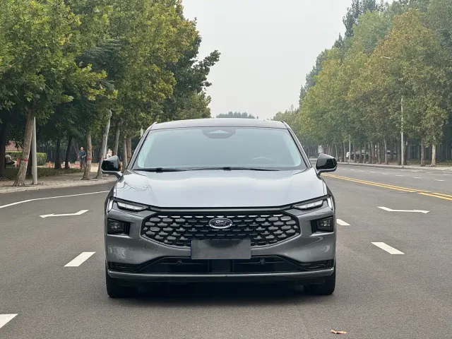 Ford Mondeo — Фото автомобиля 2