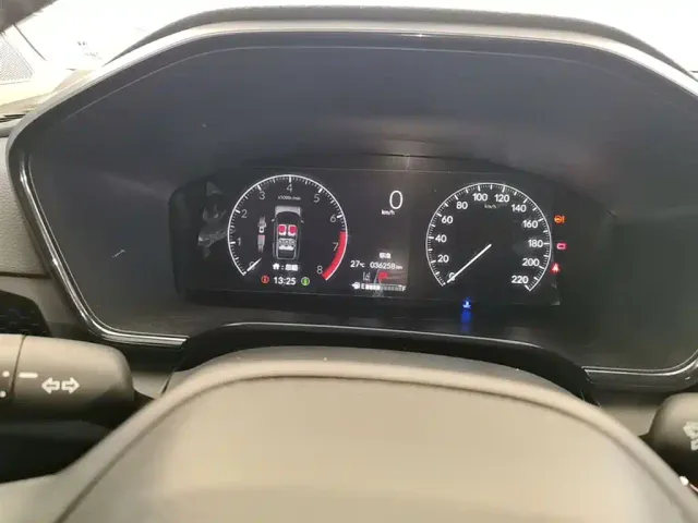 Honda CR-V — Фото автомобиля 11