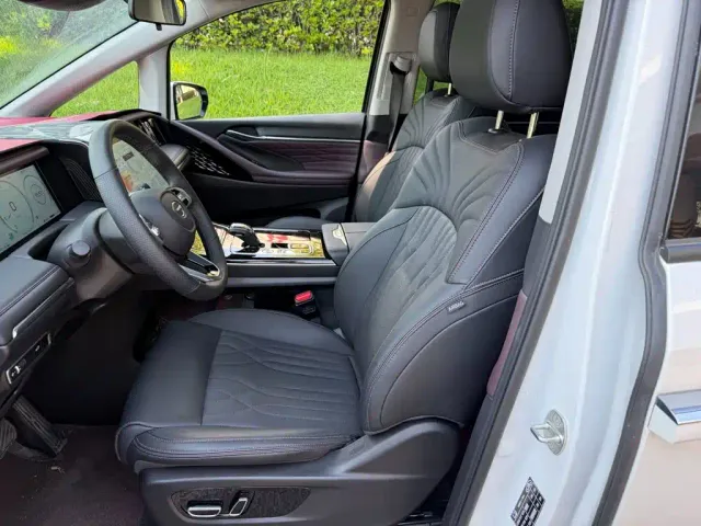 GAC Trumpchi M8 — Фото автомобиля 8