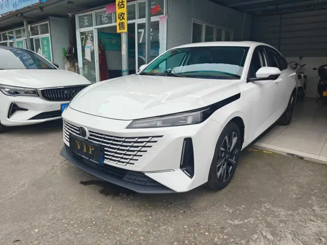 Фотография автомобиля — Changan Lamore