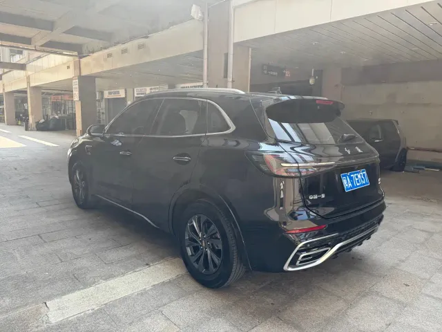 Hongqi HS5 — Фото автомобиля 7