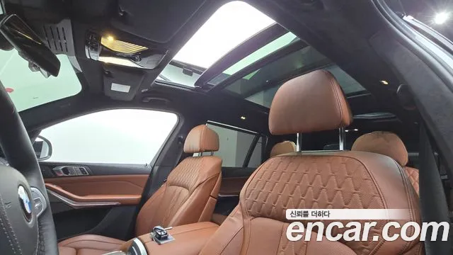BMW X7 G07 — Фото автомобиля 19