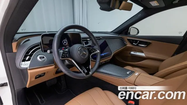 Mercedes-Benz E-Class W214 — Фото автомобиля 13