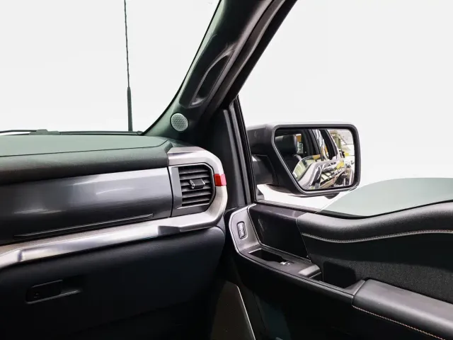 Ford F-150 Raptor — Фото автомобиля 20