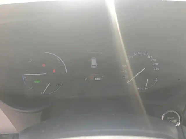 Toyota Granvia — Фото автомобиля 14