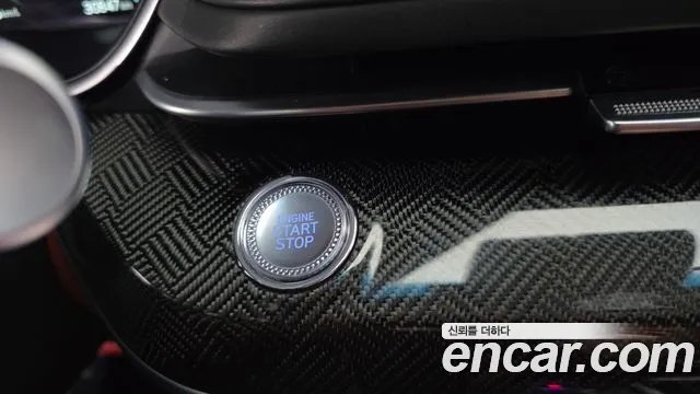 Genesis G80 Бензин 3.5 турбо AWD — Фото автомобиля 23