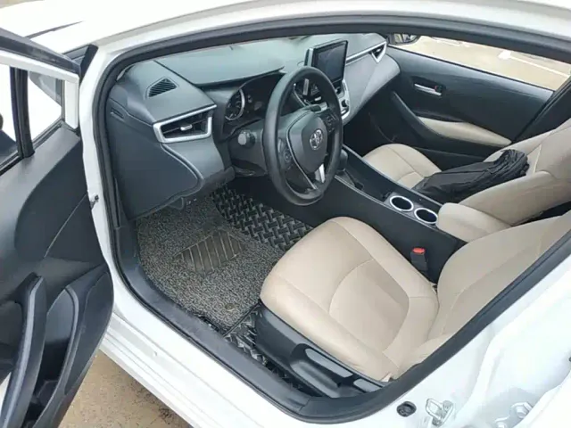 Toyota Corolla — Фото автомобиля 14