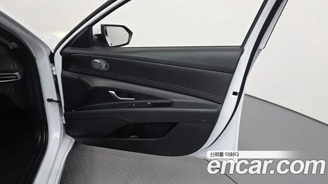 Hyundai Avante — Фото автомобиля 13