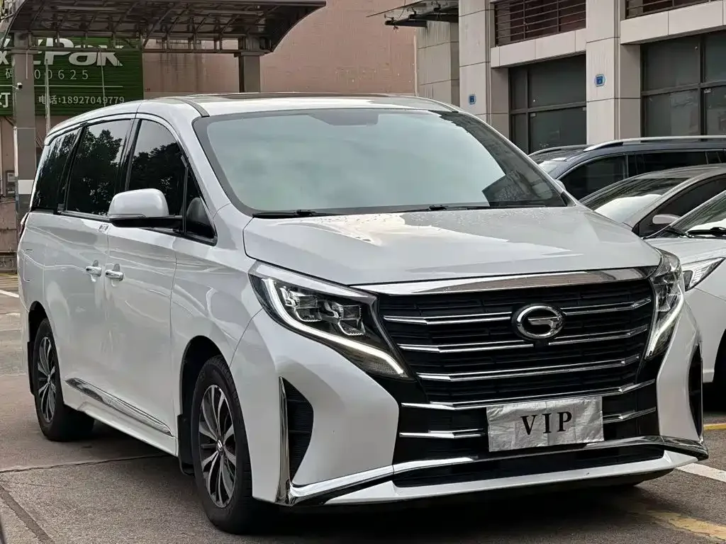 Фотография автомобиля — GAC Trumpchi Trumpchi M8