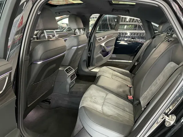 Audi A6L — Фото автомобиля 10