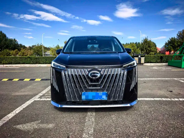 GAC Trumpchi M8 — Фото автомобиля 2