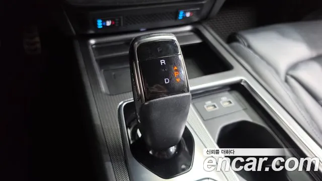 KG_Mobility_Ssangyong Rexton All Rexton Дизель 2.2 4WD — Фото автомобиля 9