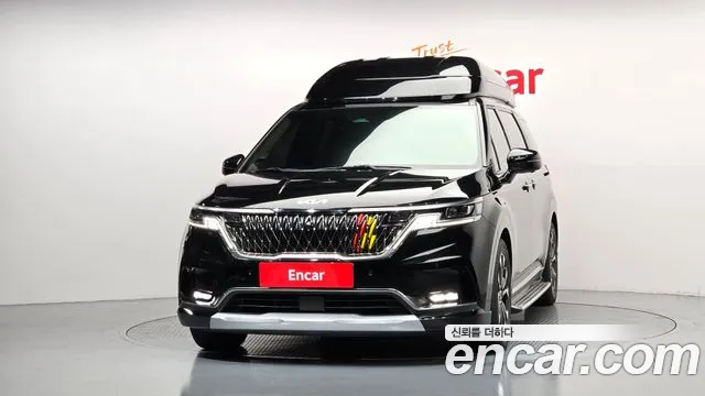 Kia Carnival Generation 4 — Фото автомобиля 3