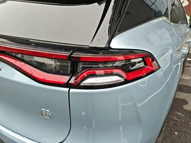 BYD Tang — Фото автомобиля 7