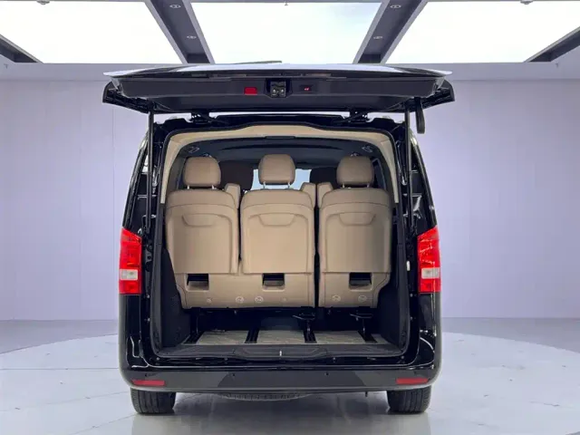 Mercedes-Benz Vito — Фото автомобиля 9